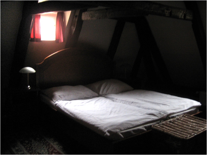 three drums hotel, prague